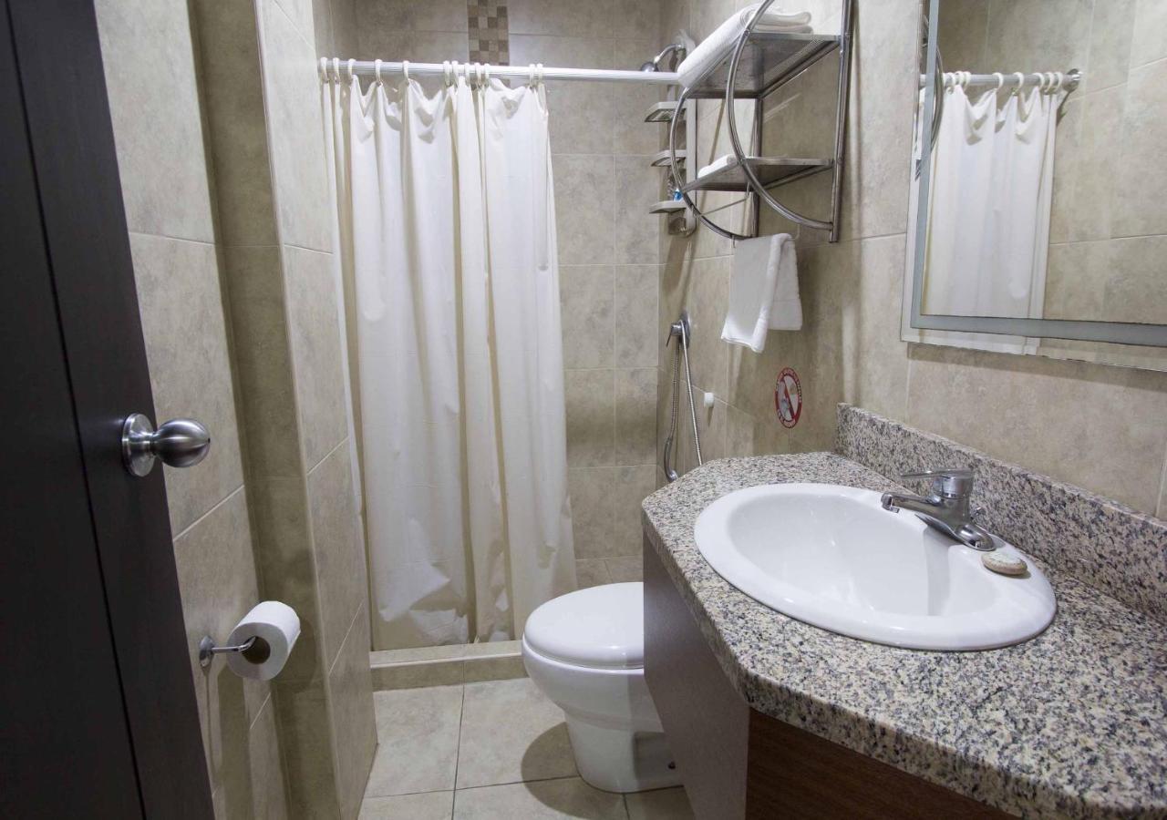 Apartterrazas Guayaquil -Suites&Lofts- Zewnętrze zdjęcie